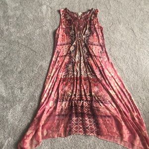 Beautiful maxi dress, light and flowy!